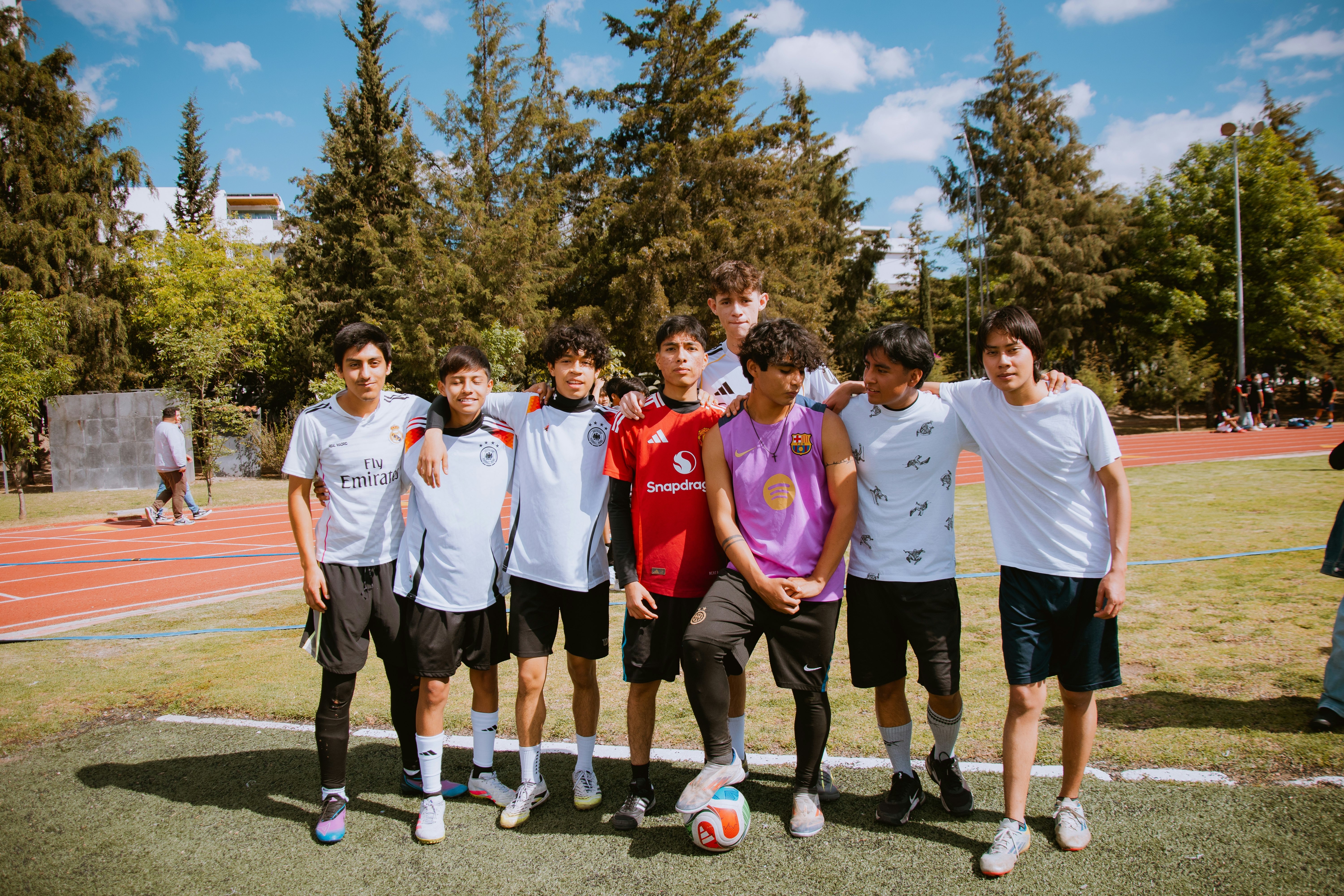 五连胜！巴特勒5分又何妨，库里狂轰56分，创造新纪录